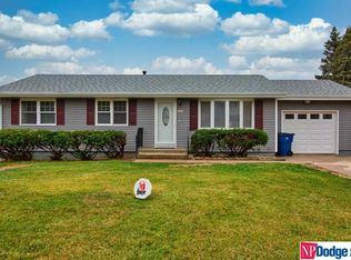 2007 Hampton Dr, Tekamah, NE 68061