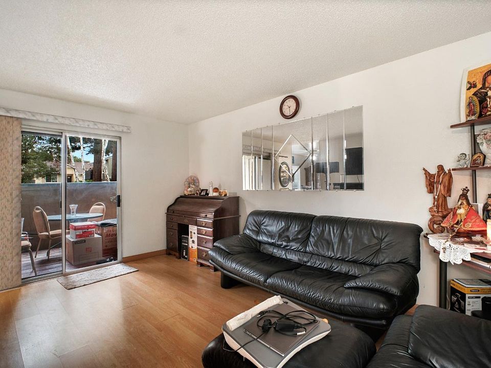 1st image of 2599 Easton Ln APT 109