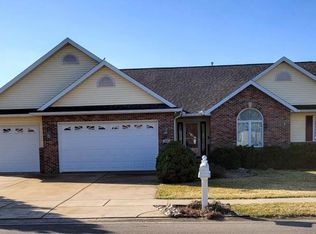 440 Pheasant Run, Sherman, IL 62684