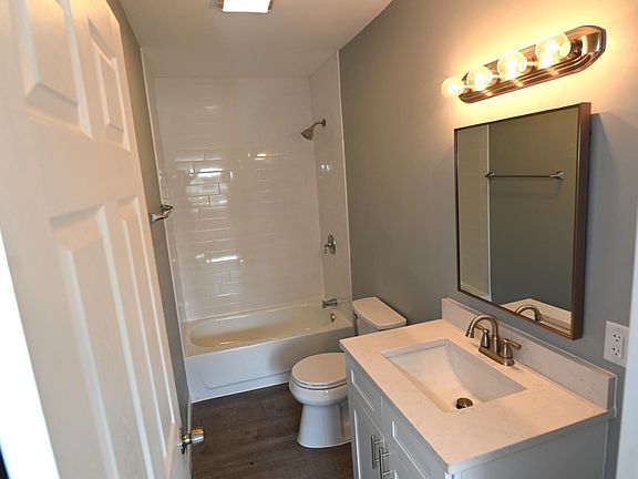 BATHROOM - Beautiful complete with Tub/Shower and Quartz Vanity!!