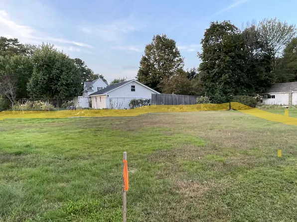 00 Bow Street, Concord, NH 03301