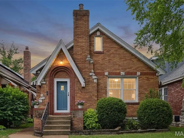 5746 Pernod Ave, Saint Louis, MO 63139