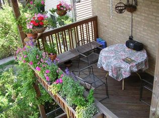 1252 W Columbia Ave APT 2E, Chicago, IL 60626