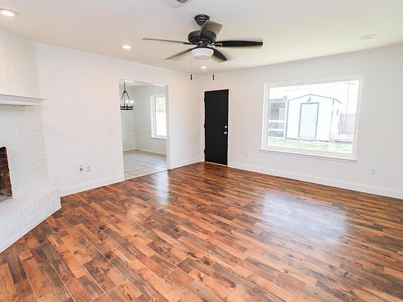 2nd image of 1218 W 14th St