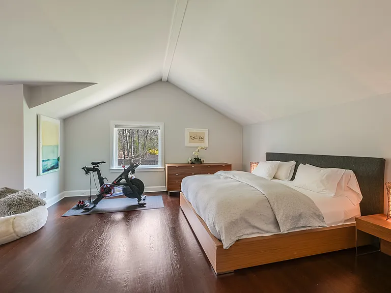 30 Harbor View Dr — Photo 14