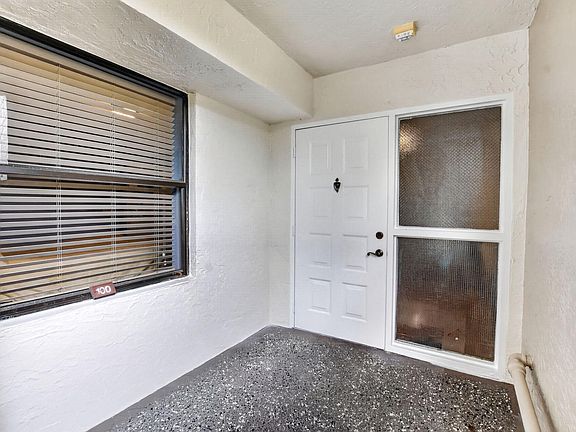 3rd image of 6530 Boca Del Mar Drive