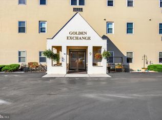 9 E 2nd Ave #302, Hanover, PA 17331