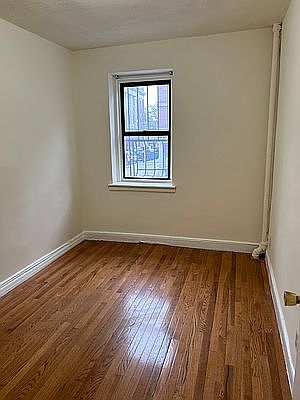 1st image of 521 W 185th St APT 1A
