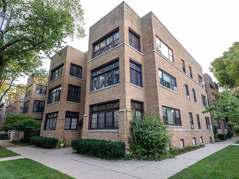 1st image of 122 Keeney St APT 3
