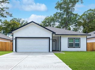 1673 County Road 3556, Cleveland, TX 77327