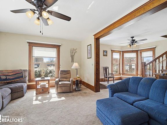 5th image of 1006 11th Ave