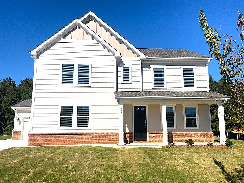 655 Grohman Path