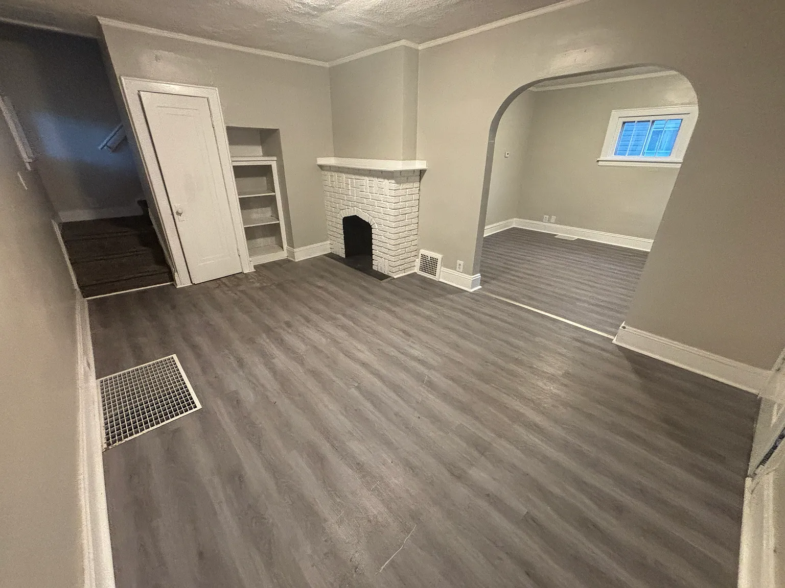 3 bed, 1105 sqft, $1,225 — Photo 3
