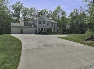 1949 Winterbrook, Lowell, MI 49331