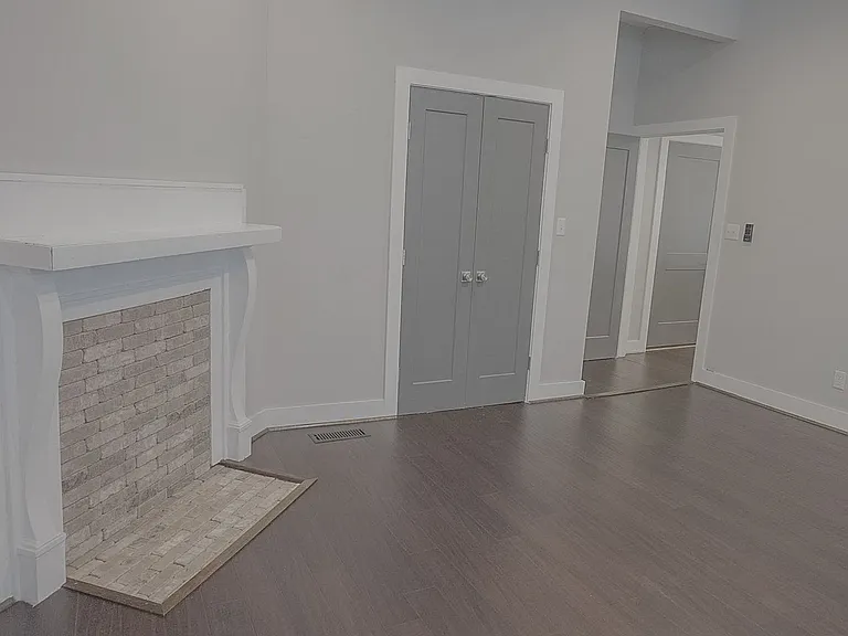 901 N Wood Ave — Photo 5