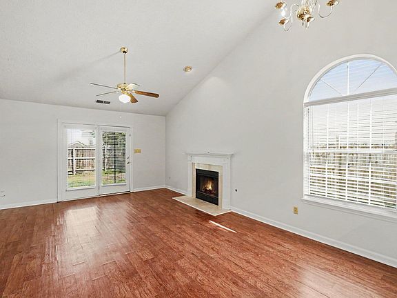 2nd image of 1213 Pleasant Ridge Dr
