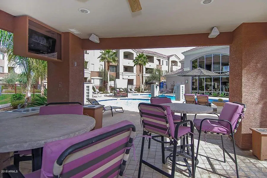 1 bed, 1.0 bath, 597 sqft, $1,200 — Photo 4
