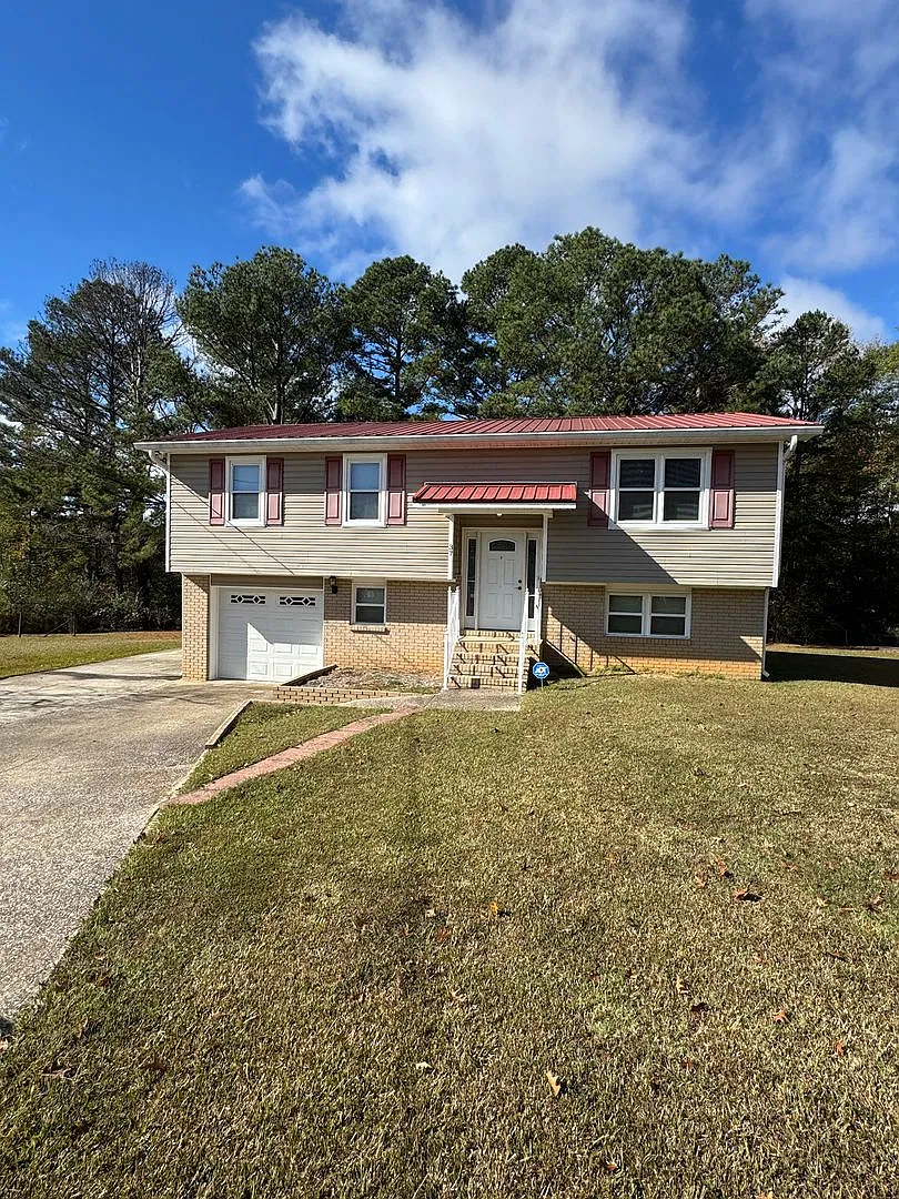 37 Ty Drive — Photo 1