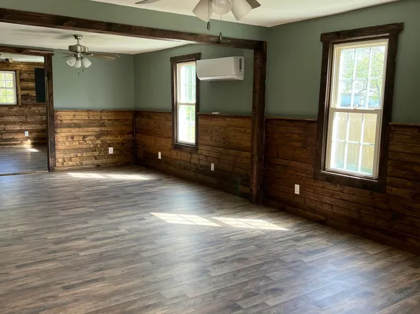 316 W Main St, Bradford, TN 38316