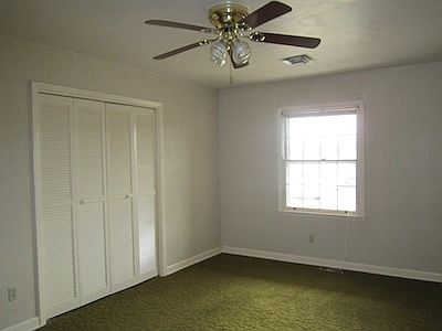 5th image of 1121 Moreland Dr APT 2