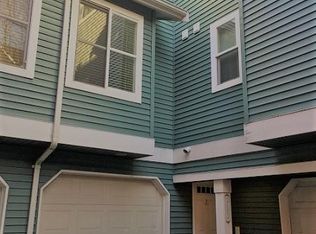 206 N 39th St UNIT D, Seattle, WA 98103