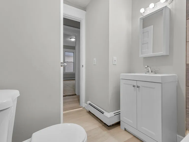 260 Orchard St #2 — Photo 20