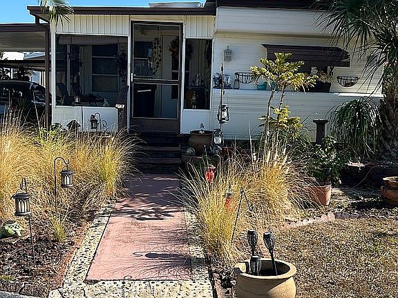 4th image of 7400 46th Ave N Lot 417