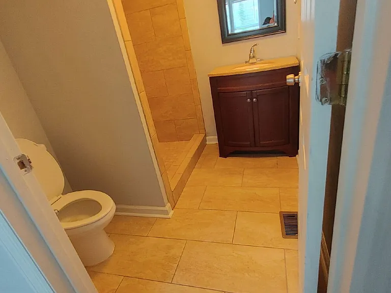 839 E Park Ave #A — Photo 17
