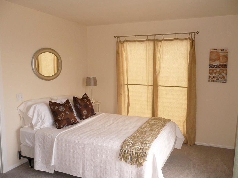 Queen Plush Bed