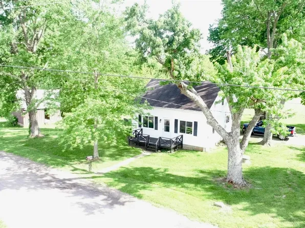 18092 Stone Church Rd, Laurel, IN 47024