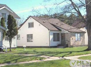 720 Hamilton Ave, Kingsford, MI 49802