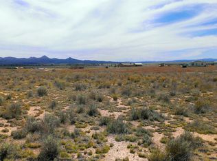 26770 N Kitty Hawk Ln, Paulden, AZ 86334