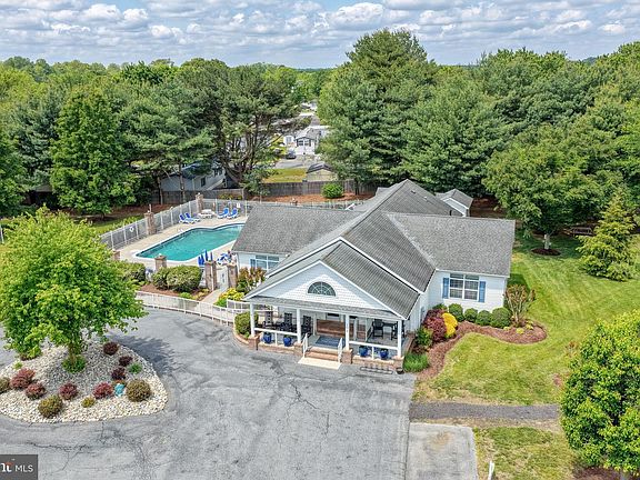 5th image of 106 Foxtail Ln #32