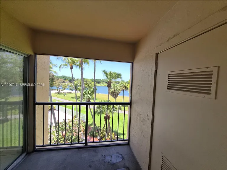 15320 SW 106th Ter #1115 — Photo 20