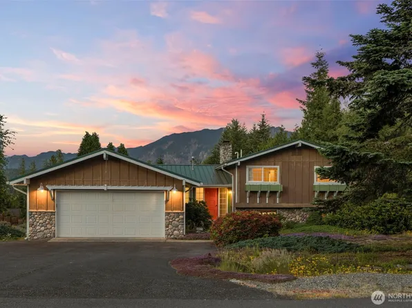 8516 375th Avenue SE, Snoqualmie, WA 98065