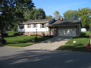 6671 134th St W, Apple Valley, MN 55124