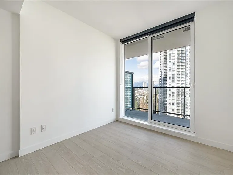 9887 Whalley Blvd #2507 — Photo 3
