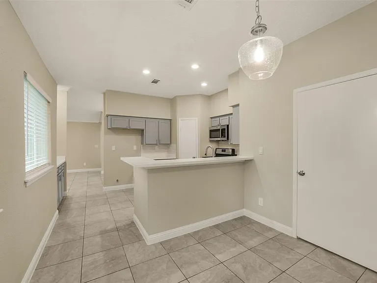 21211 Park Mount Dr — Photo 27