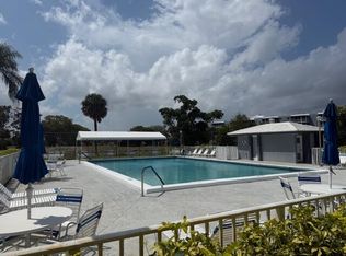 6699 NW 2nd Ave, Boca Raton, FL 33487