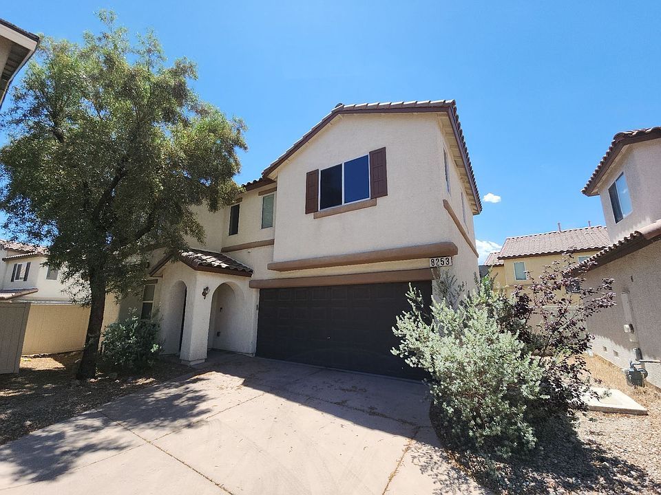 1st image of 8253 Wildwood Glen Dr