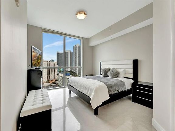 5th image of 1945 S Ocean Dr APT 1408