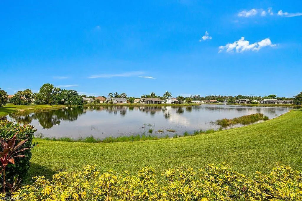 Fountain Lakes — Photo 4