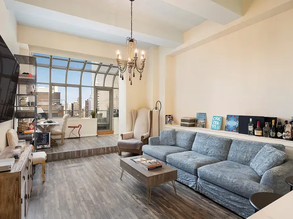 310 E 46th St APT 17H, Manhattan, NY 10017