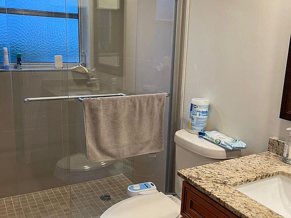 4th image of 3507 Oaks Way APT 601