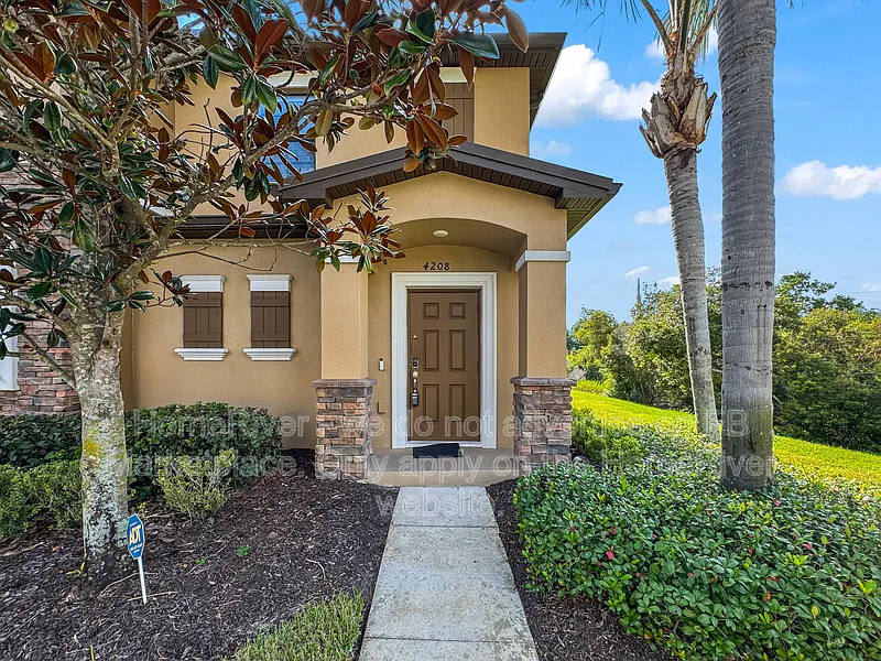 4208 Fennwood Ct