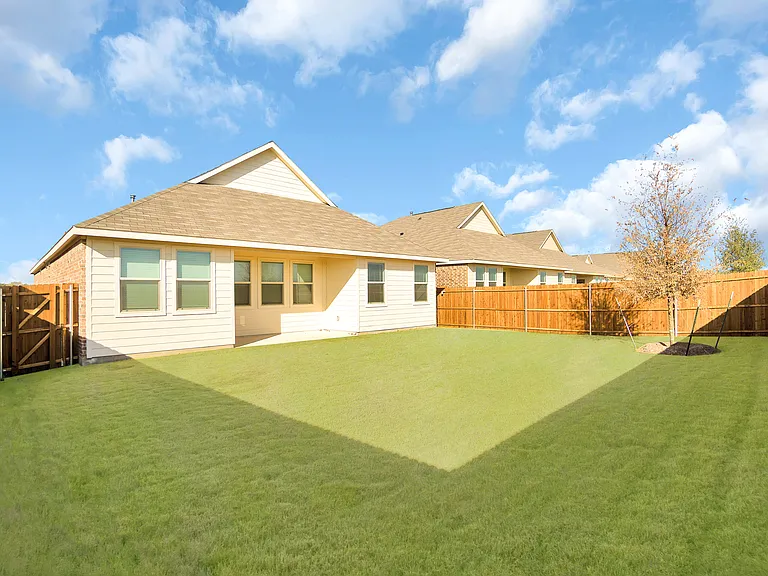 8700 Whistling Duck Dr — Photo 17