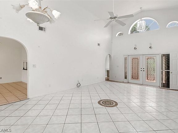 4th image of 3915 Sabal Springs Blvd
