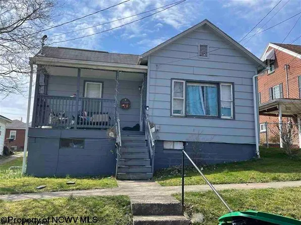 2103 & 2103.5 Gould Ave, Clarksburg, WV 26301