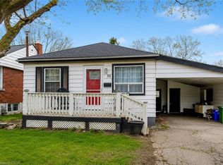 95 Dana Dr, Hamilton, ON L9A3H9