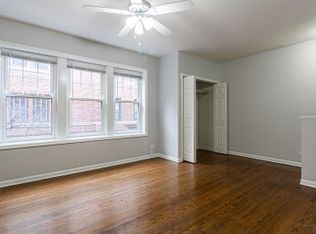 3715 N Sheffield Ave #407, Chicago, IL 60613